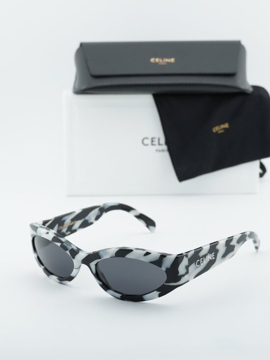 Celine CL40288I 04A Cat Eye Sunglasses– Black and White Zebra\\Grey main image 6